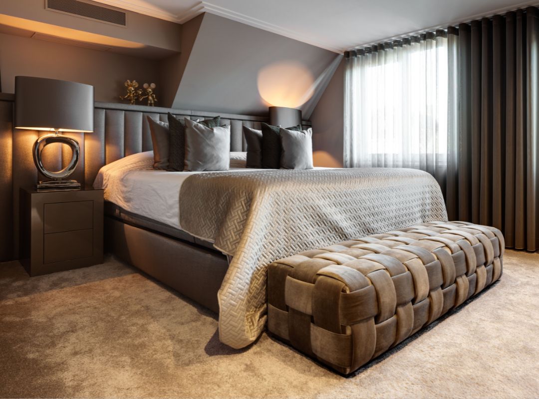 Warme slaapkamer kleuren voor een romantische sfeer! - SHADES by Eric Kuster